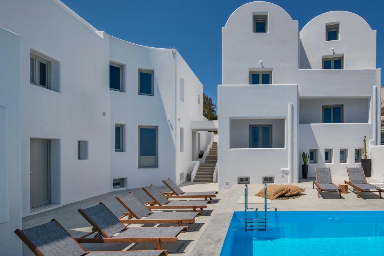 Seven * Imerovigli (Santorini)